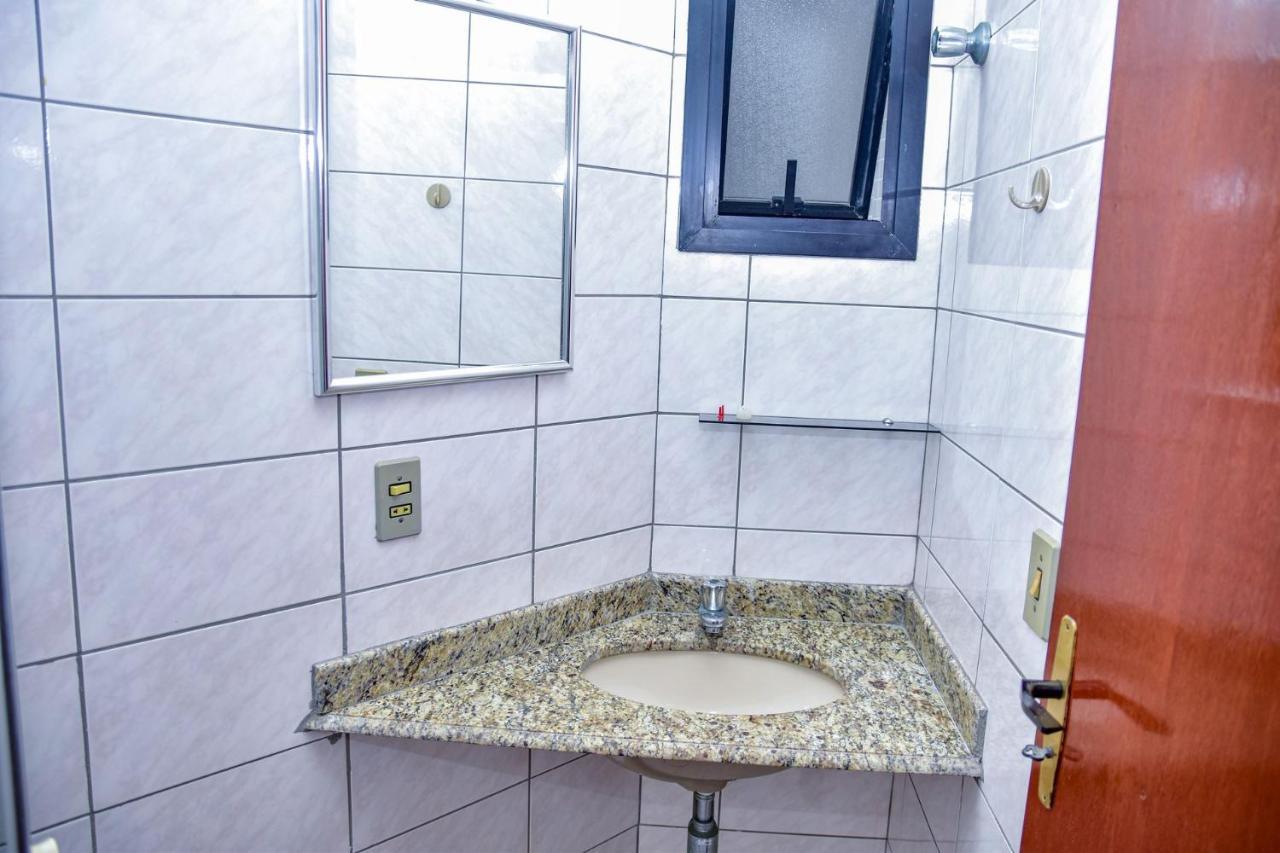 Apto C Piscina E Acesso Exclusivo A Praia, Guarujá Buitenkant foto